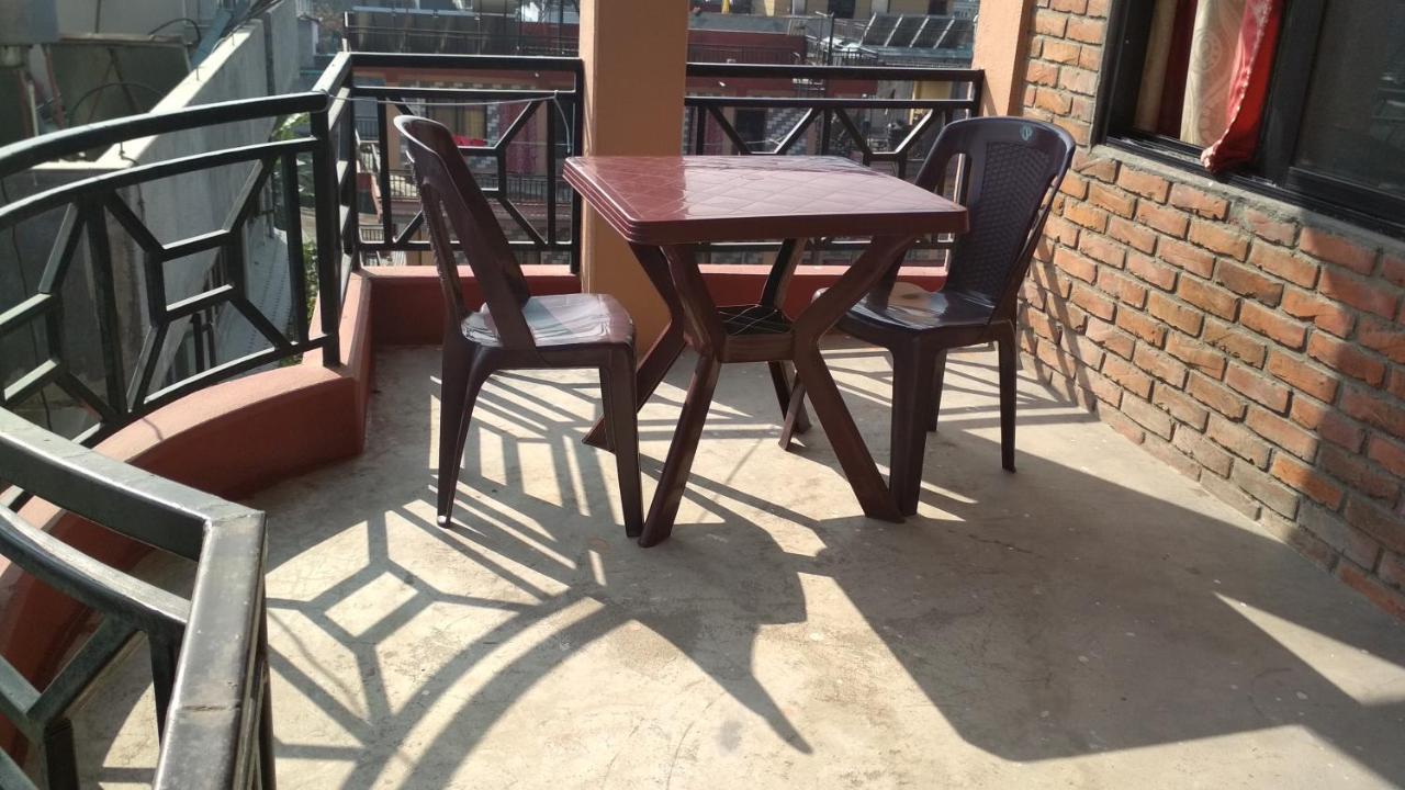 Pokhara Abroad Inn Dış mekan fotoğraf