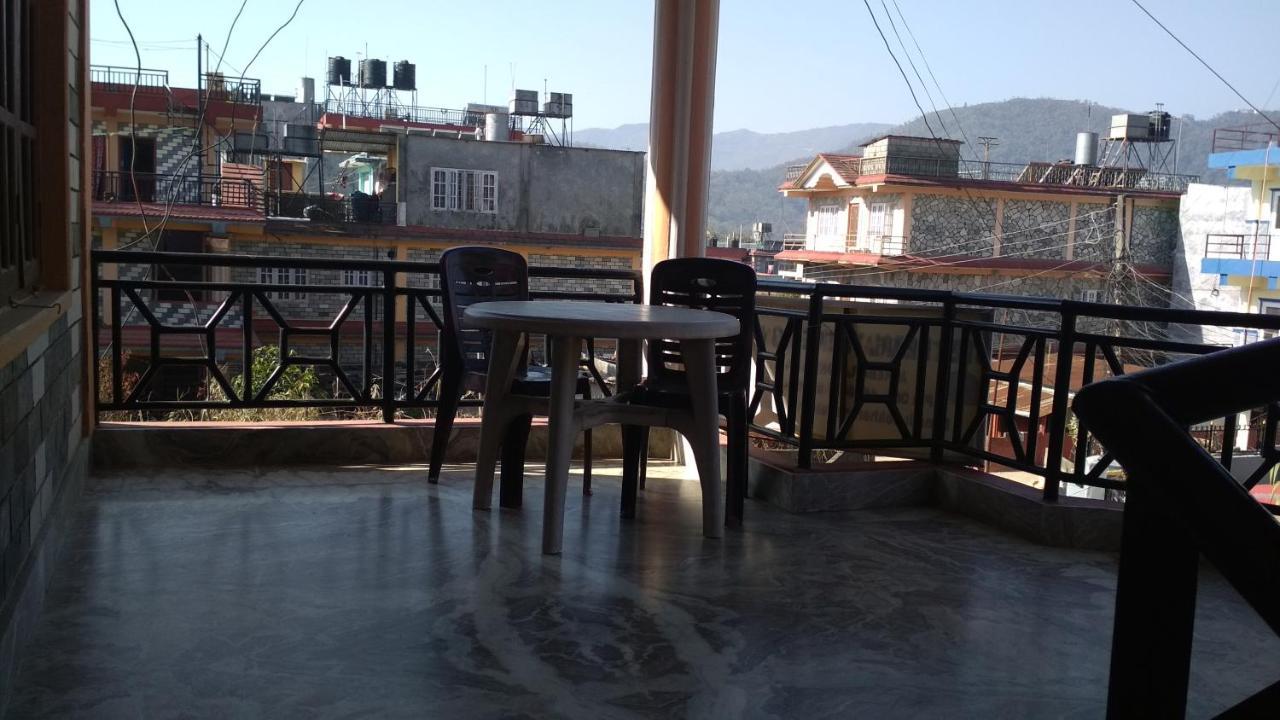 Pokhara Abroad Inn Dış mekan fotoğraf